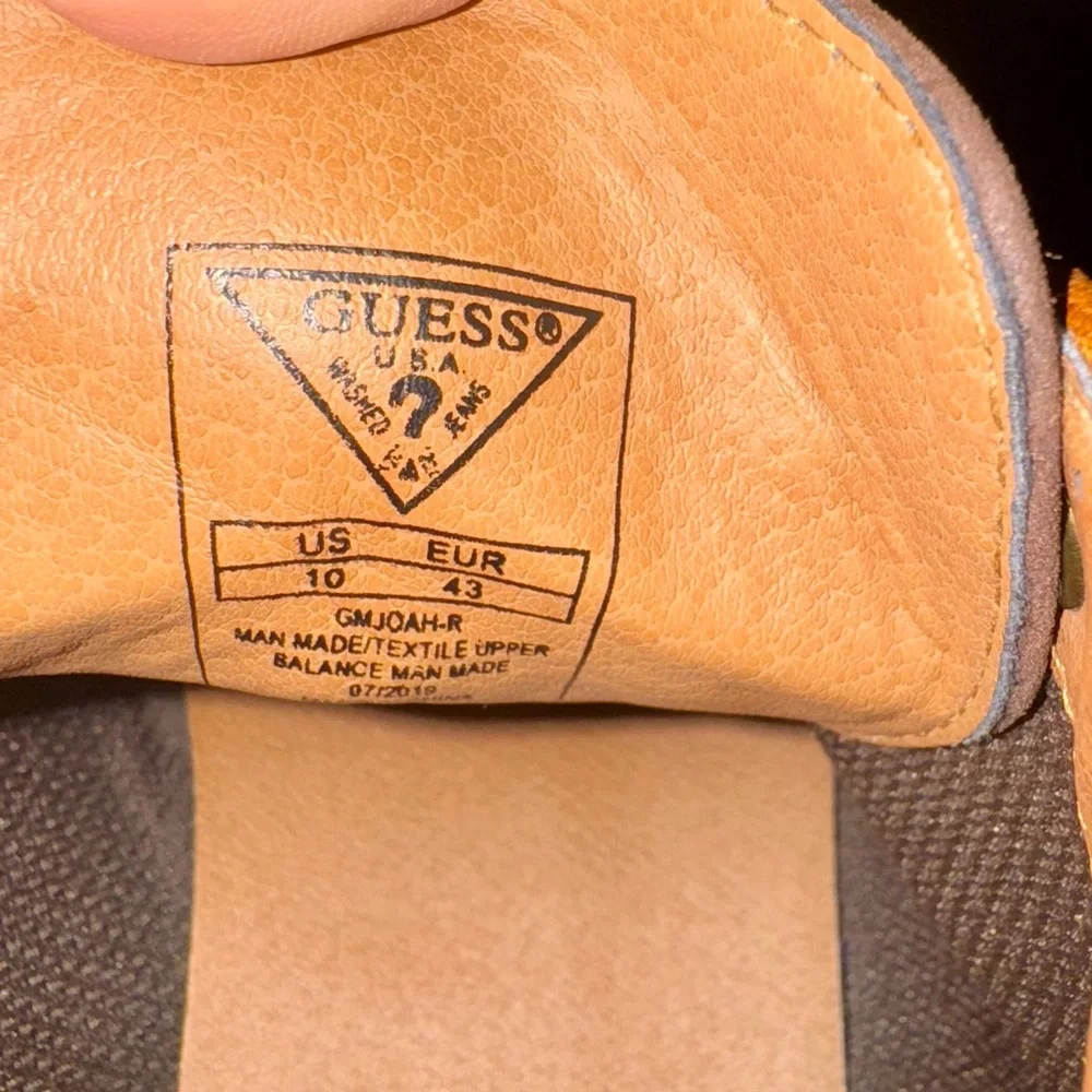 Guess brown leather